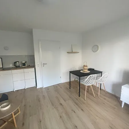 - Zentral & Ruhig Mit Balkon Appartamento *