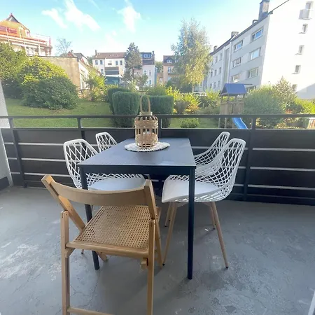 - Zentral & Ruhig Mit Balkon Appartamento