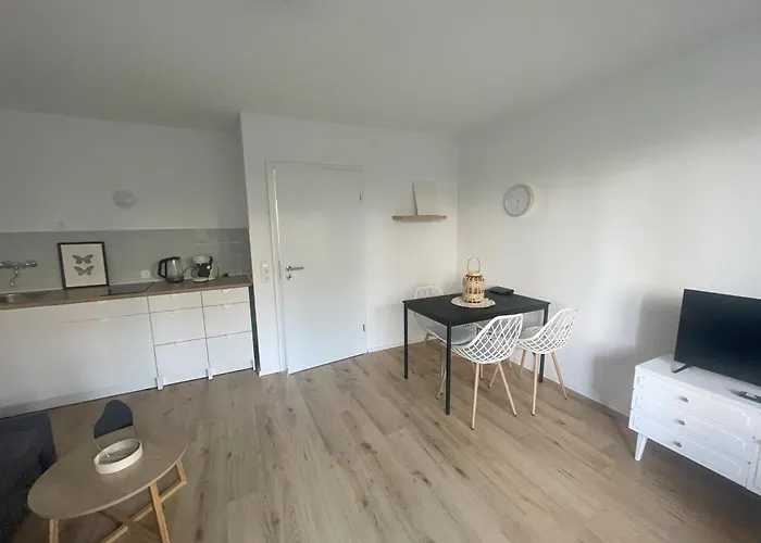 - Zentral & Ruhig Mit Balkon Appartamento *