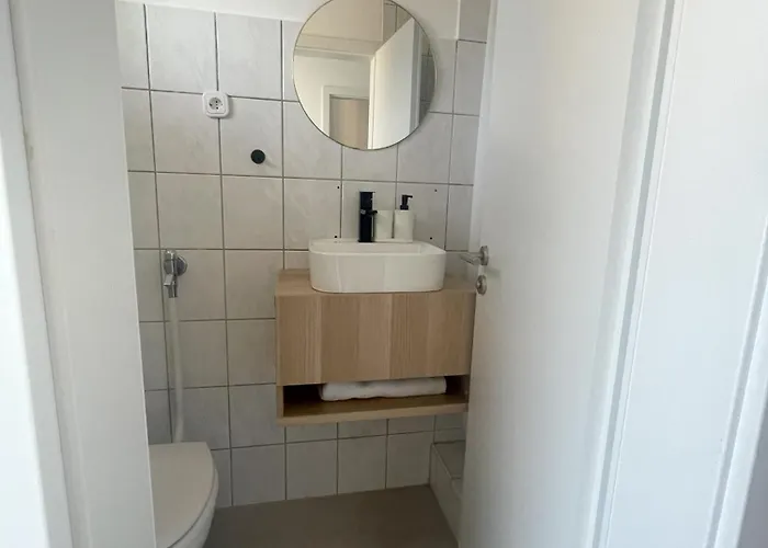 Appartamento - Zentral & Ruhig Mit Balkon *